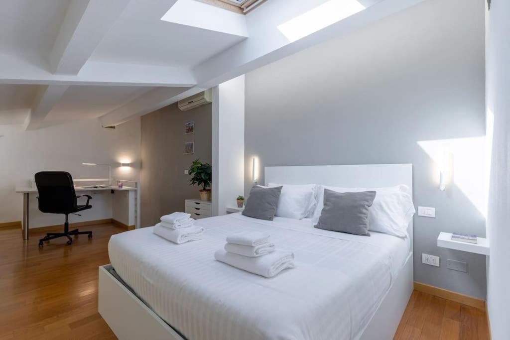 Ammirato Duplex In Firenze Eksteriør billede